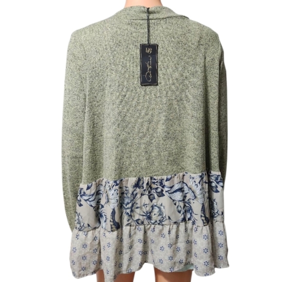 DG2 by Diane Gilman Green and Blue Floral Cardigan - Picture 4 of 9